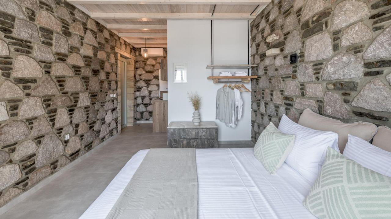 Thea Sunset Suites Mytakas Екстериор снимка