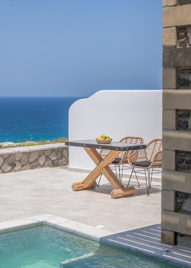 Thea Sunset Suites Mytakas Екстериор снимка