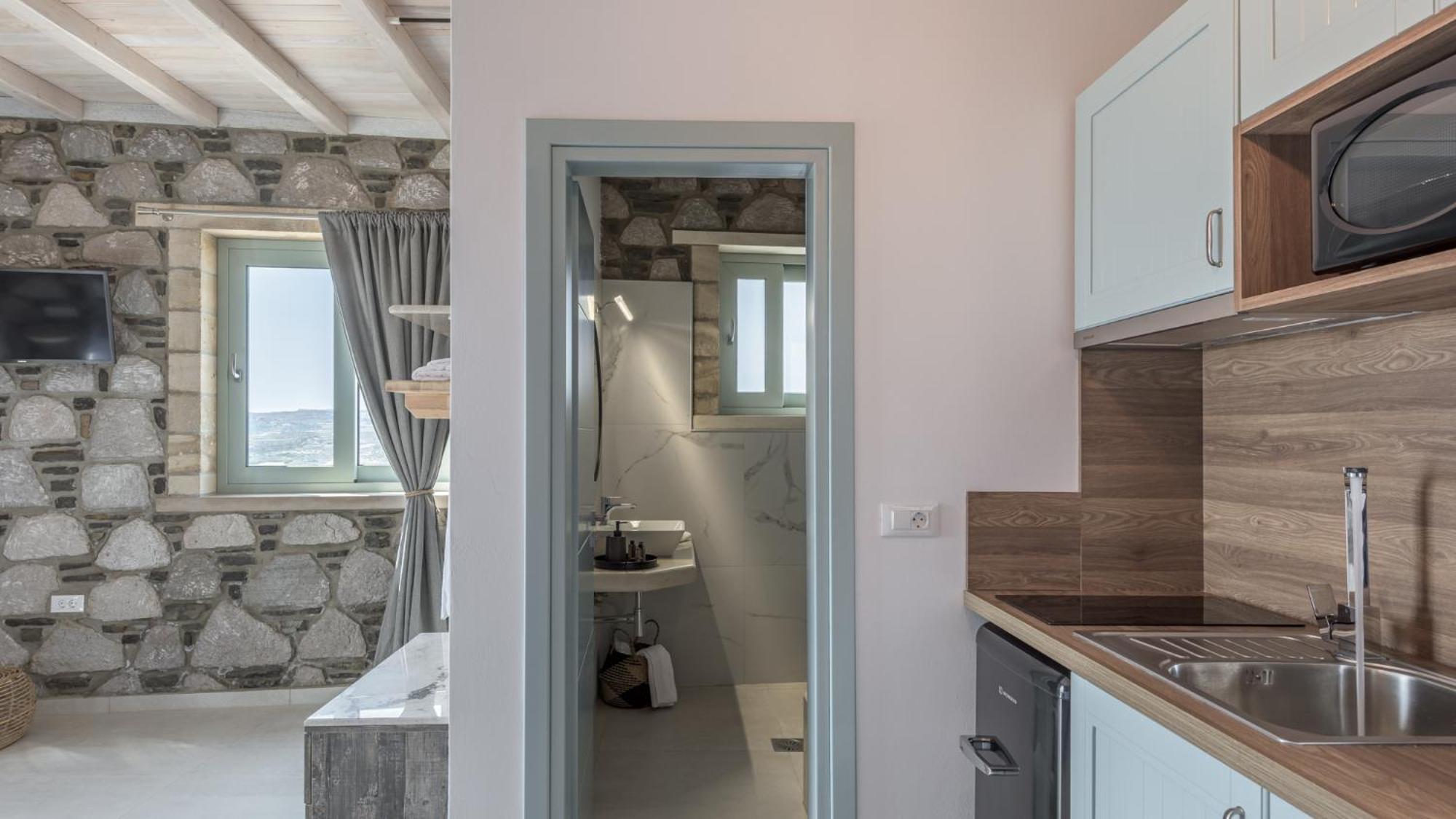 Thea Sunset Suites Mytakas Екстериор снимка